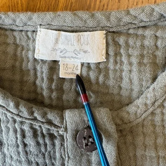 THE SIMPLE FOLK The Muslin Henley Toddler 18-24 MOS Organic Button Shirt Unisex - Picture 4 of 6